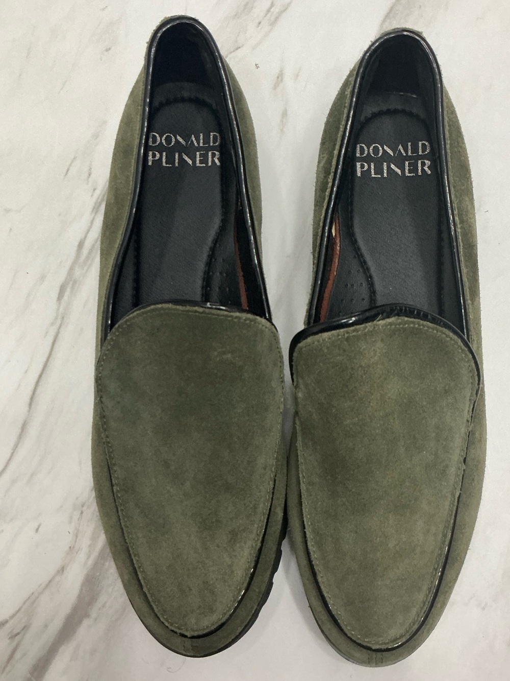 Donald J. Pliner women’s Suede Loafers in Olive Green